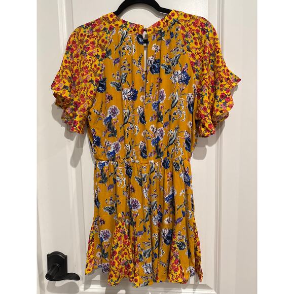 MSRP $78 NWT Umgee Floral Print Romper Size S-M | SAME DAY SHIP or NEXT DAY - Picture 5 of 7